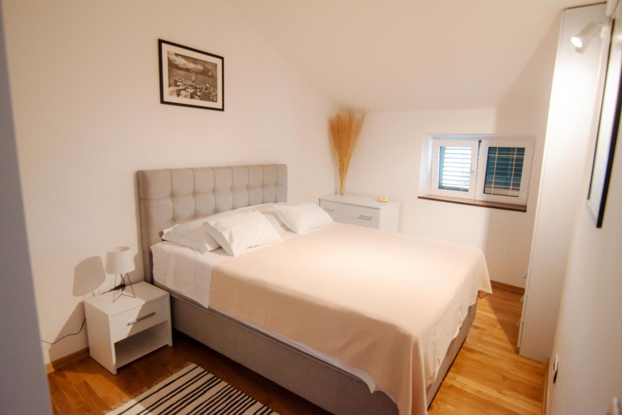 City Center Apartments Тиват Екстер'єр фото