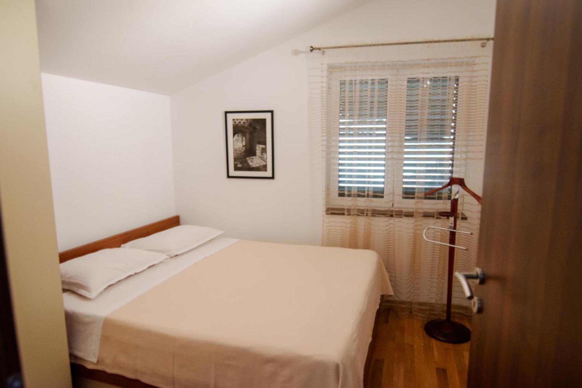 City Center Apartments Тиват Екстер'єр фото