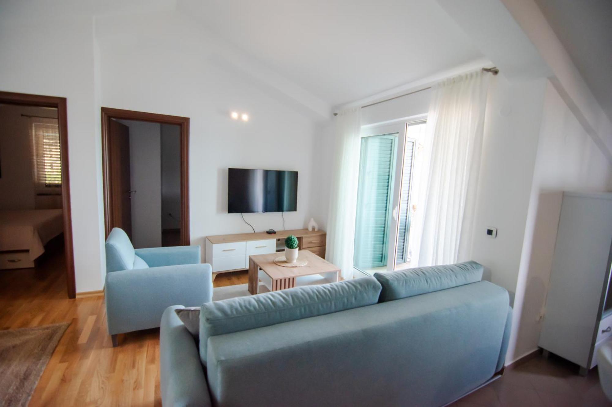 City Center Apartments Тиват Екстер'єр фото